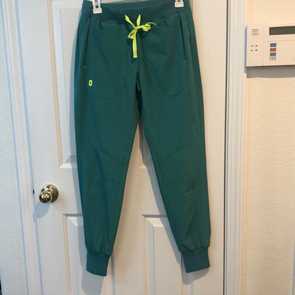 Figs scrubs women’s